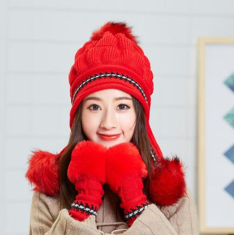 Strickmütze mit Ohrenklappen und Bommel im set mit Handschuhen